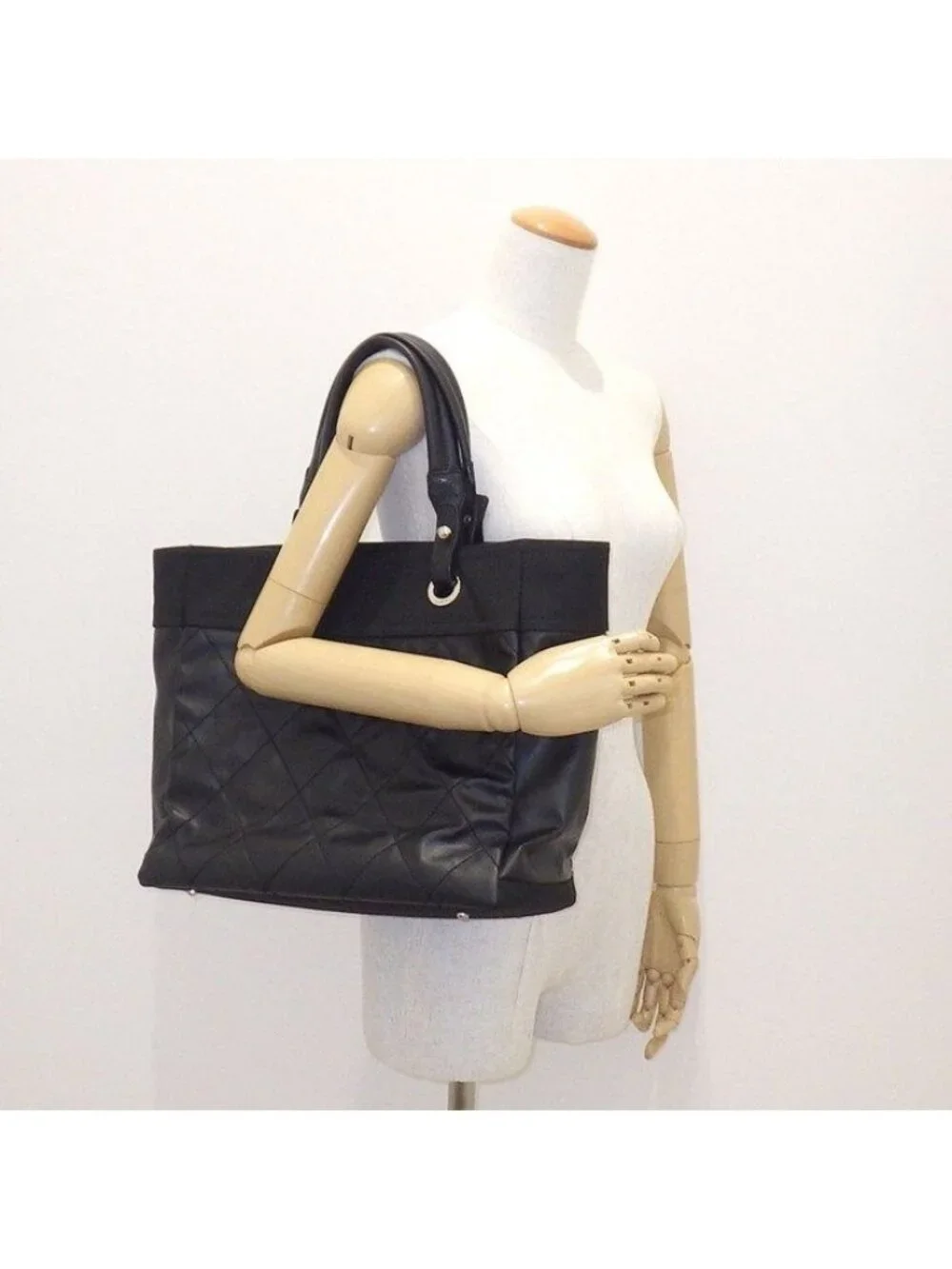 Chanel Tote Paris Biarritz MM Black Leather Silver